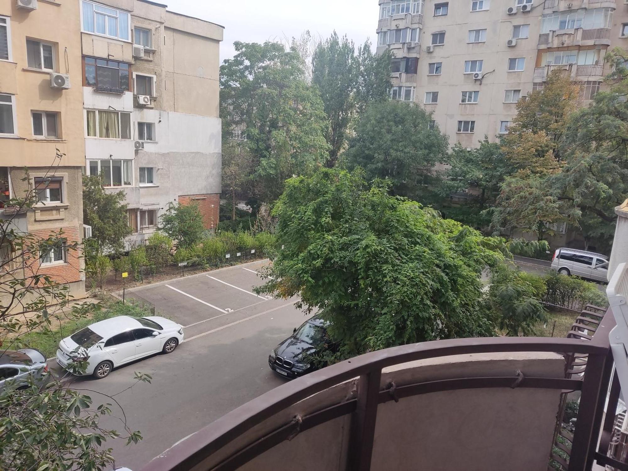 Apartment Lujerului 3 Bucharest